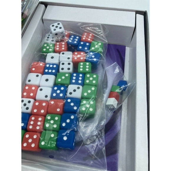 Thrown Trick Taking Strategy Game Dice Throwing Manipulation Throws Open Box New - Picture 4 of 7